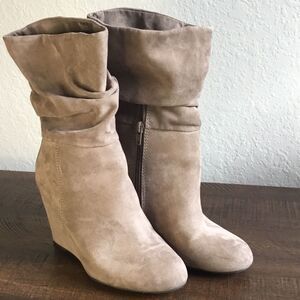Express wedge heeled boots with zipper beige suede look/man made size 6